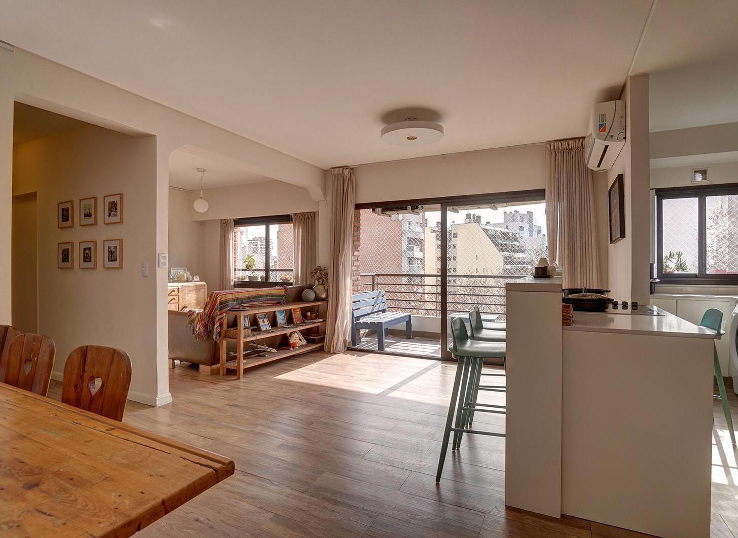 Foto de DEPARTAMENTO DE 4 AMBIENTES .BALCON. FRENTE. COCHERA. AMENITIES, imagen 1