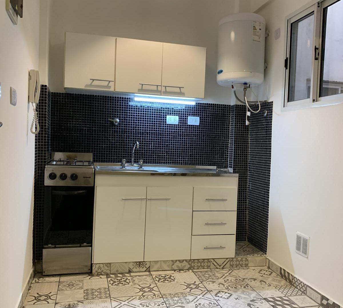 Foto de Departamento 2 ambientes en alquiler en Barrio Norte, imagen 2