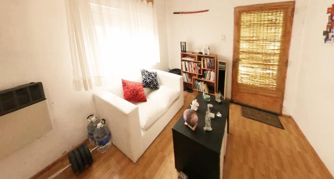 Foto de Casa Las lomitas, lote amplio, Lomas de Zamora, multifamiliar 2, imagen 2