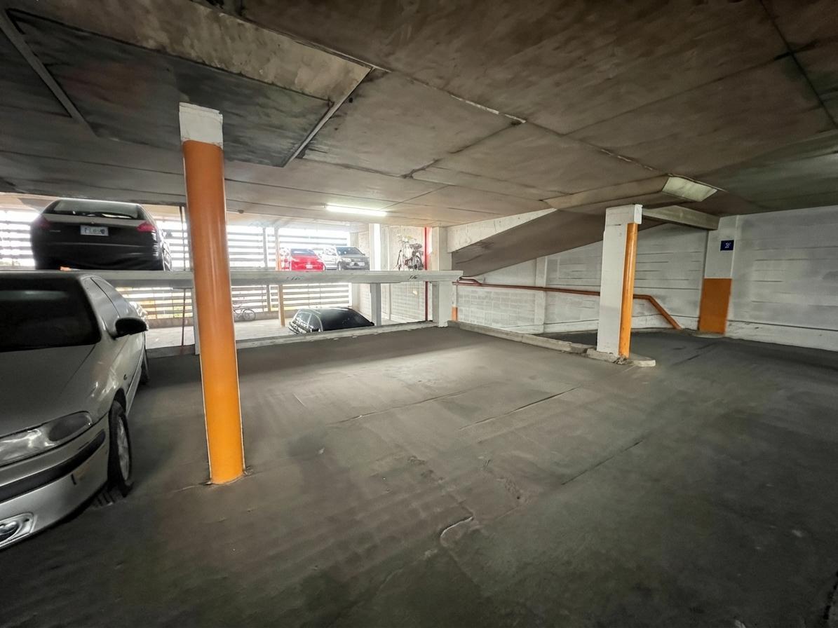 Foto de ¡Oportunidad Quilmes Venta Cocheras Cubiertas- Mayor Rentabilidad que, imagen 1