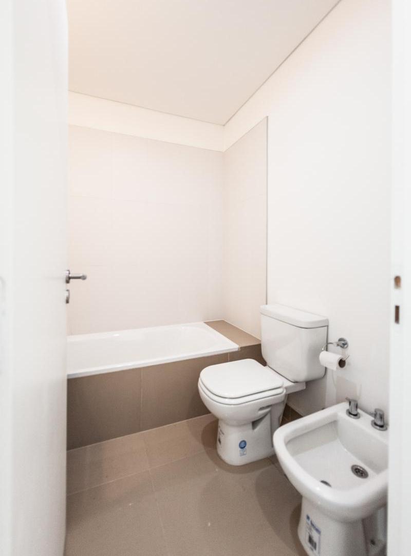 Foto de Departamento de 2 ambientes amplios en PUEBLO CAAMAÑO venta, imagen 1