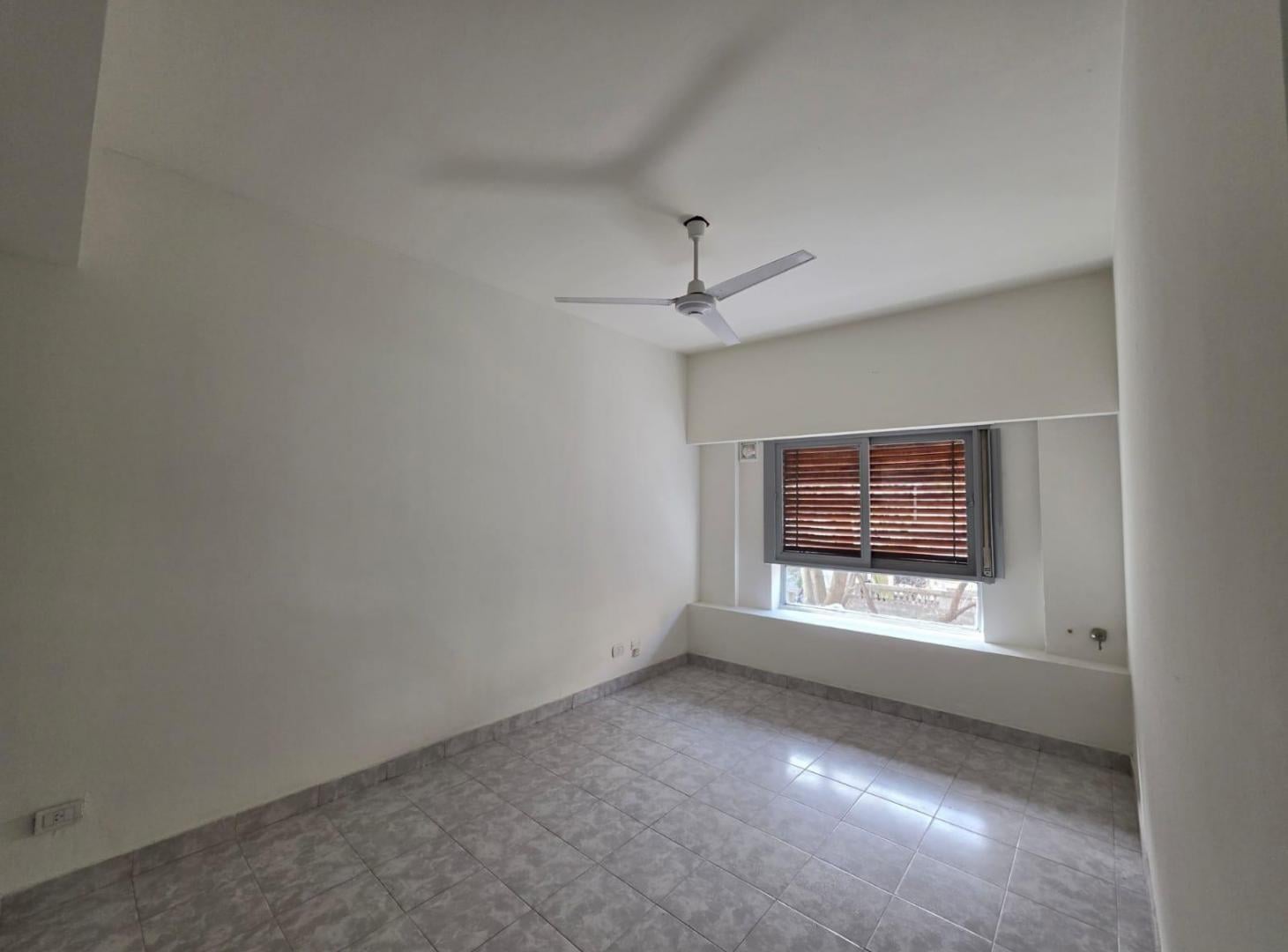 Foto de Departamento en Venta 3 ambientes Flores muy luminoso, imagen 5