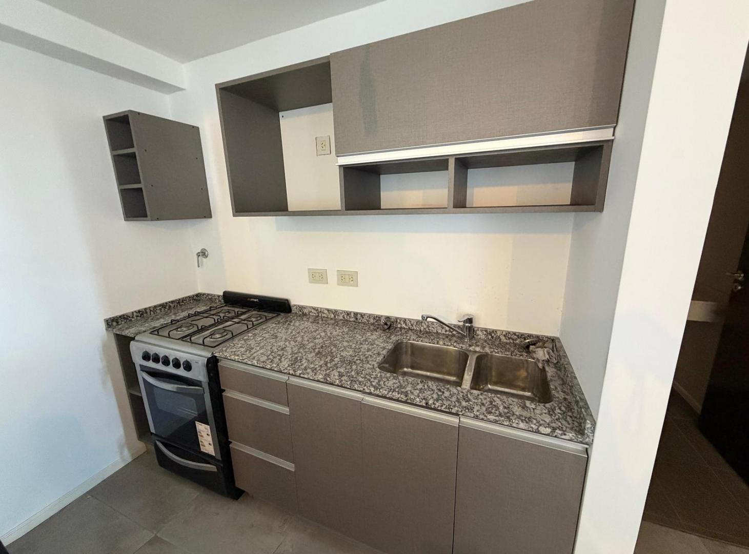 Foto de VENTA DEPARTAMENTO DOS AMBIENTES FLORESTA, imagen 3