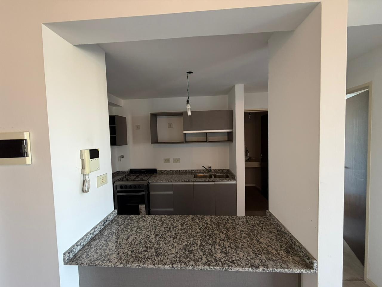 Foto de VENTA DEPARTAMENTO DOS AMBIENTES FLORESTA, imagen 4