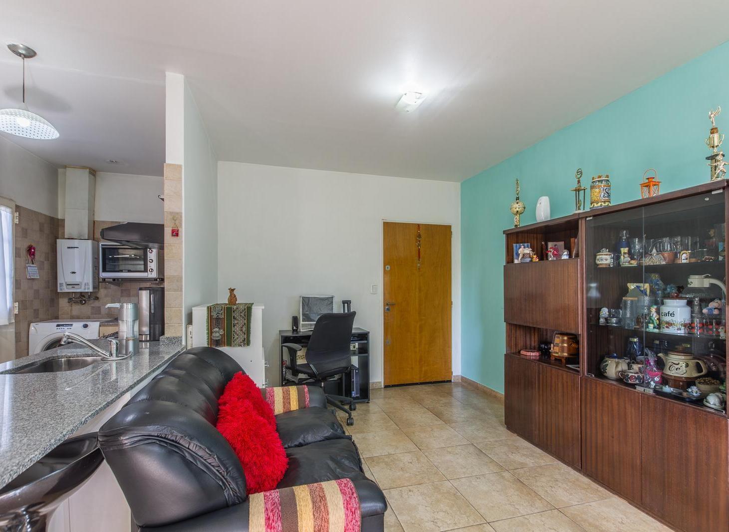 Foto de Impecable Semipiso 3 Ambientes con Balcón | Orientación Norte, Sol |, imagen 3