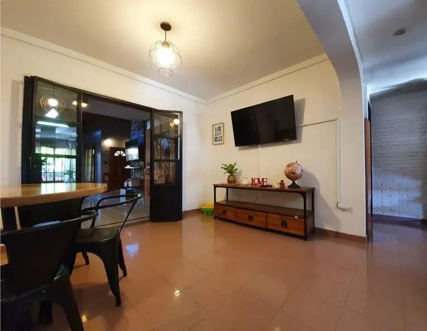 Foto de Casa en Ituzaingó Norte 4 Ambientes 2 Cocheras con Pileta, imagen 1