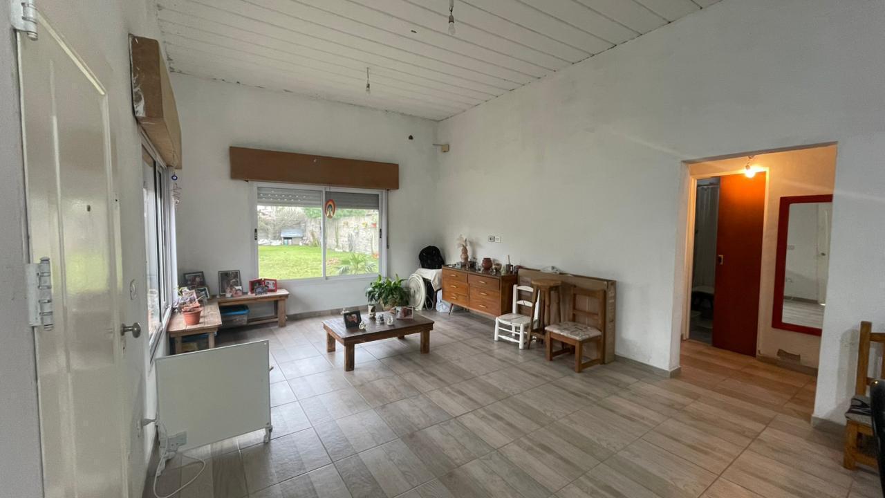 Foto de Casa 3 ambientes Paso Del Rey, con parrilla, patio y cochera, imagen 1
