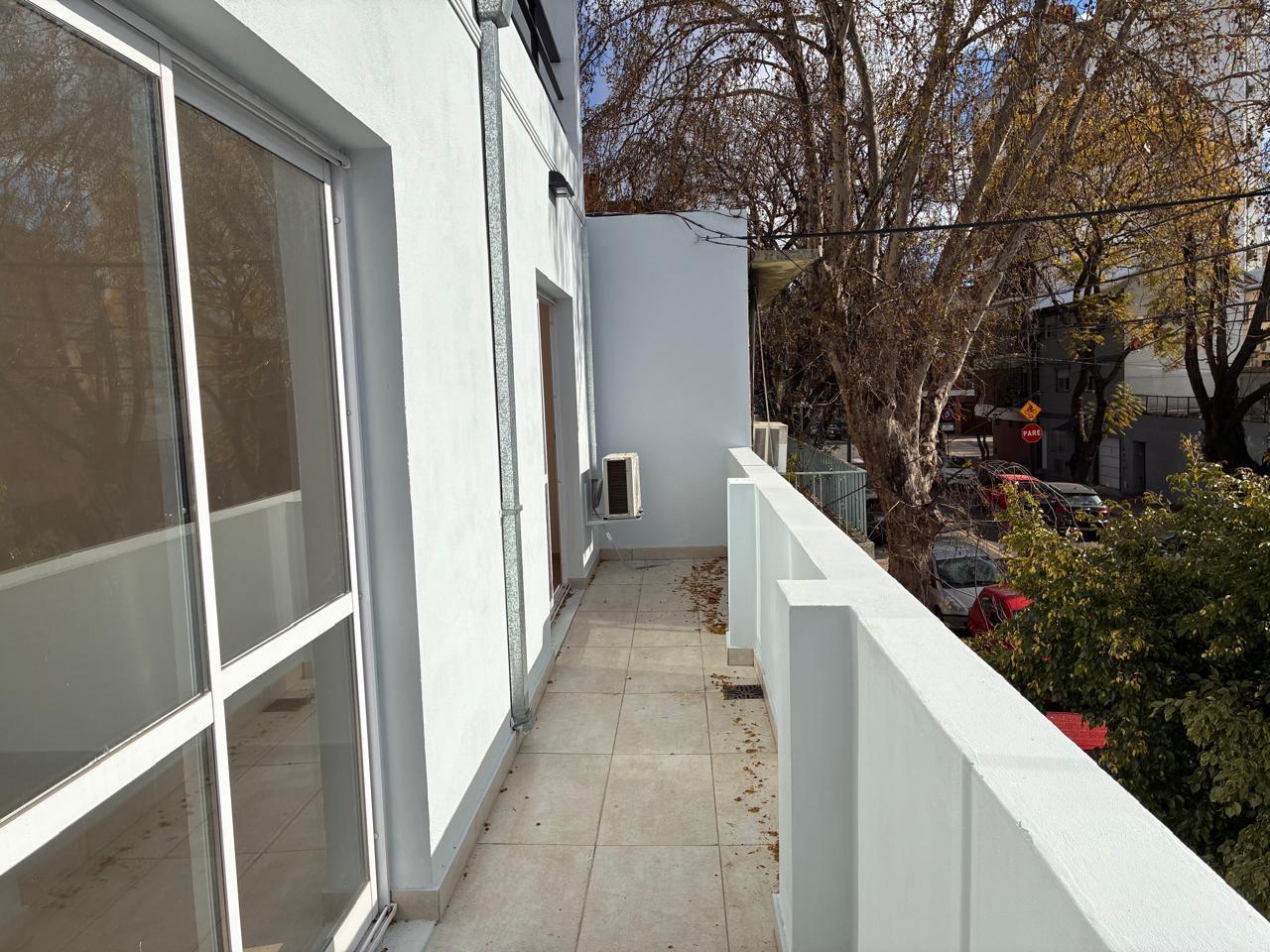 Foto de VENTA CASA/PH 4 AMBIENTES TERRAZA SIN EXPENSAS VILLA URQUIZA NUEVO!, imagen 5