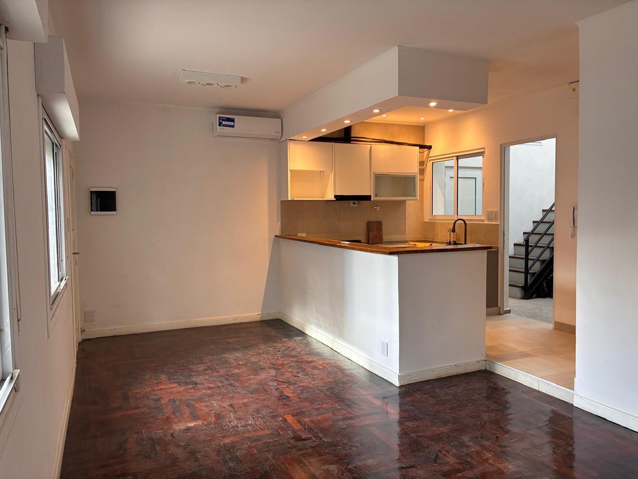 Foto de VENTA CASA/PH 4 AMBIENTES TERRAZA SIN EXPENSAS VILLA URQUIZA NUEVO!, imagen 2