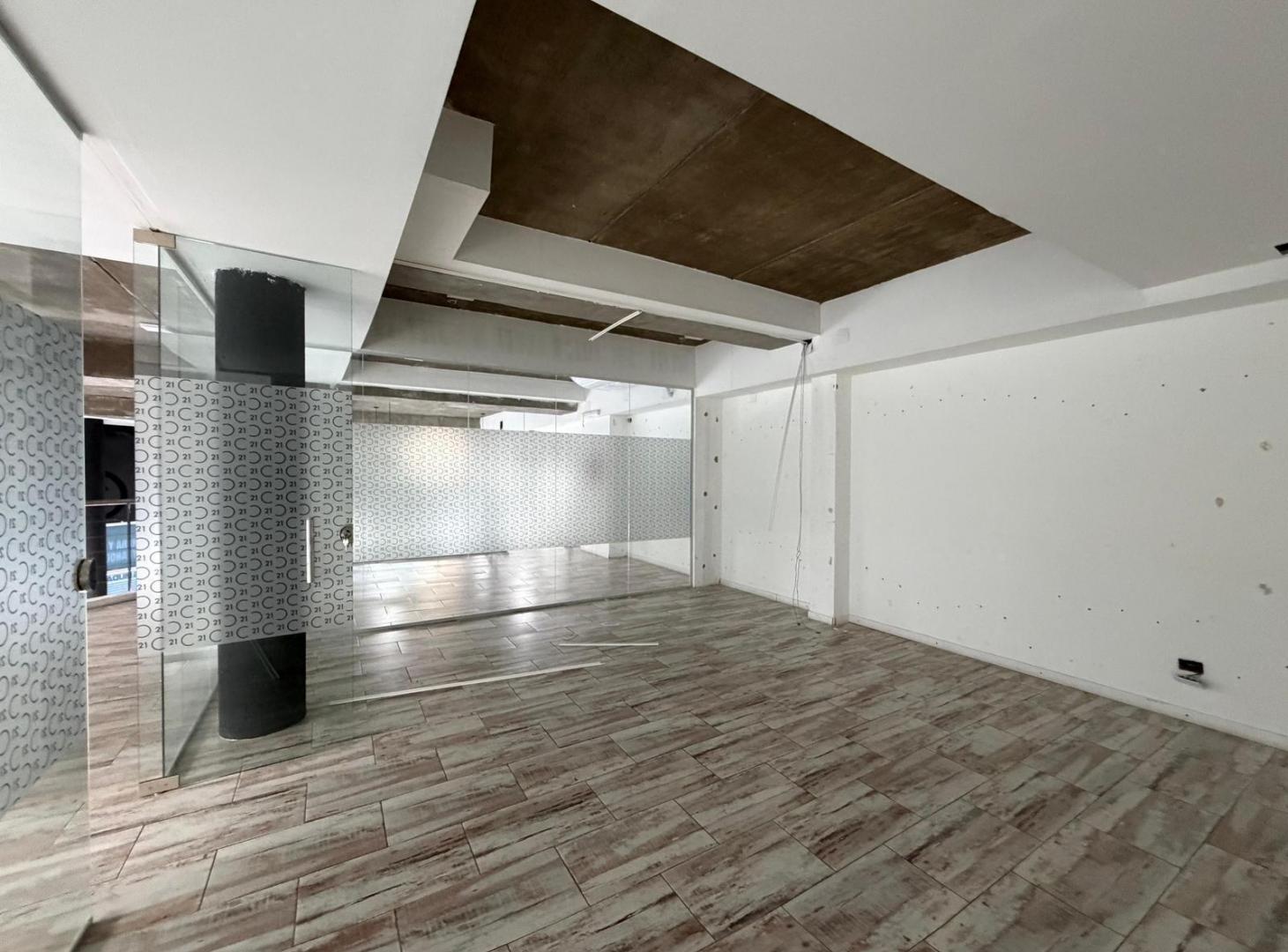 Foto de Alquiler comercial 250 mts en Villa Urquiza Bajas Expensas, imagen 2