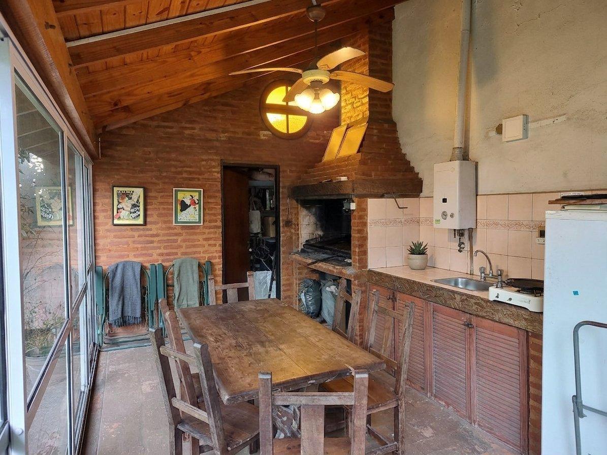 Foto de Departamento en Monte Castro venta, imagen 5
