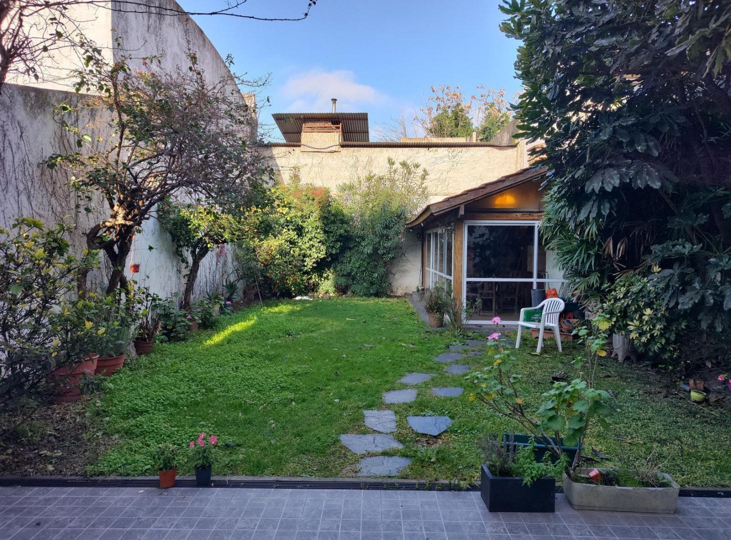 Foto de Departamento en Monte Castro venta, imagen 1