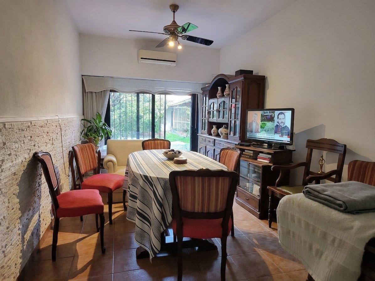 Foto de Departamento en Monte Castro venta, imagen 2