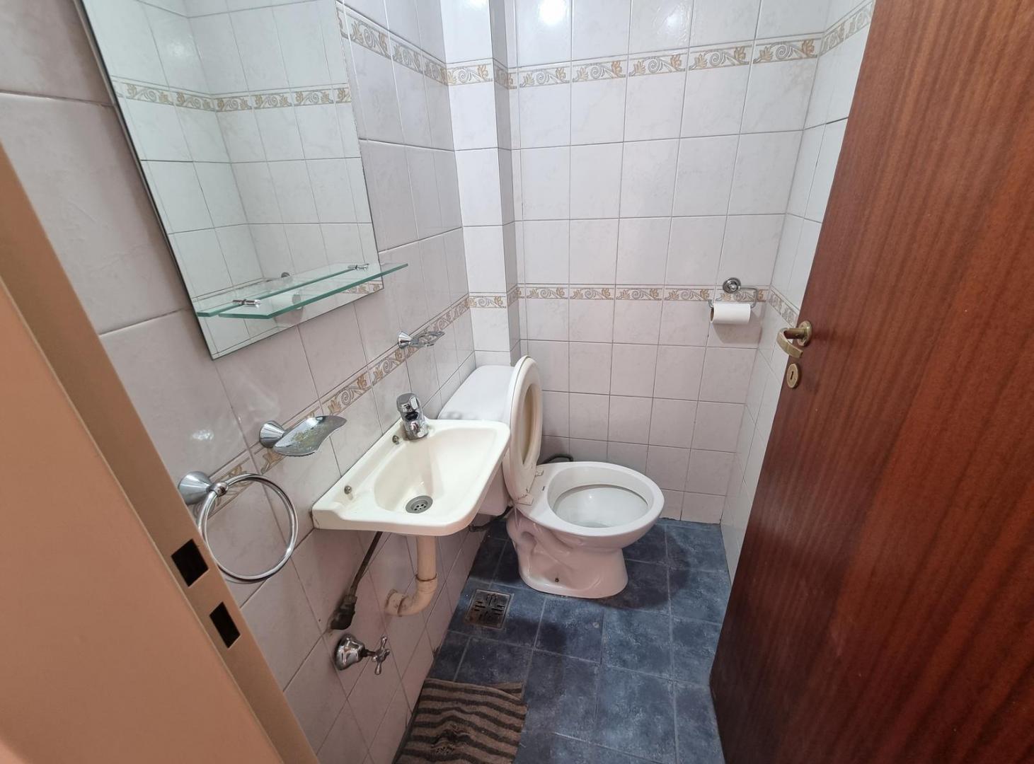 Foto de Departamento 3 ambientes con balcón y cochera venta, imagen 4