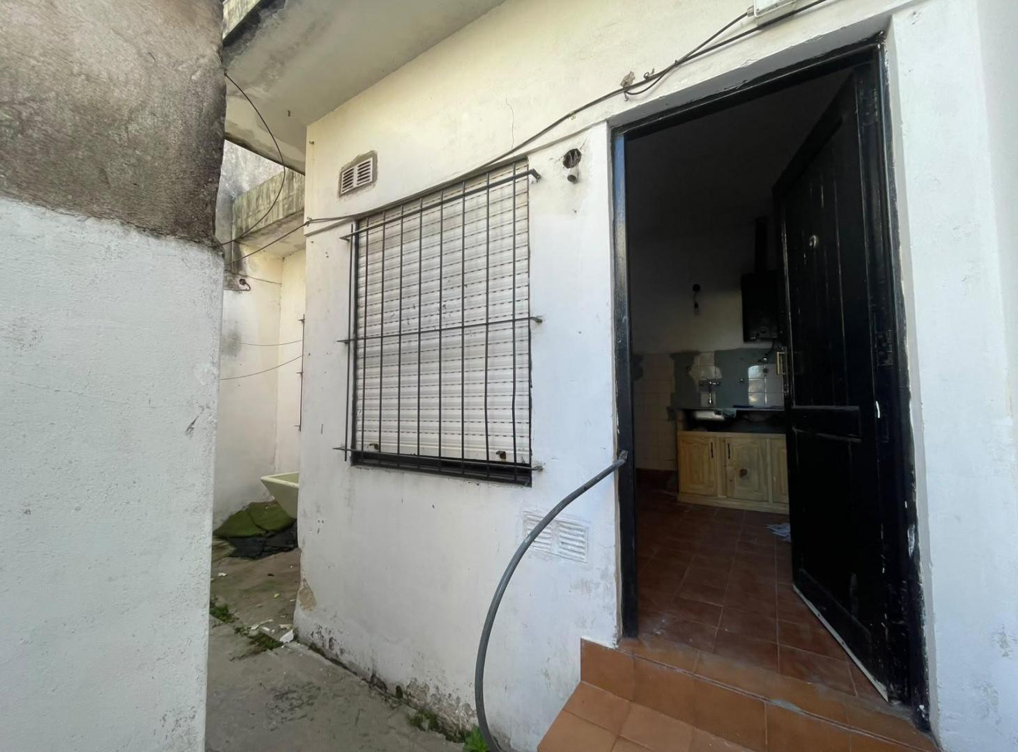 Foto de VENTA PH GRAN OPORTUNIDAD 2 AMBIENTES QUILMES, imagen 4