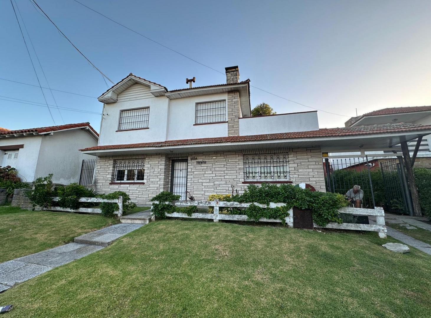 Foto de Venta casa en block con parrilla, cochera, terraza con vista al mar, imagen 3