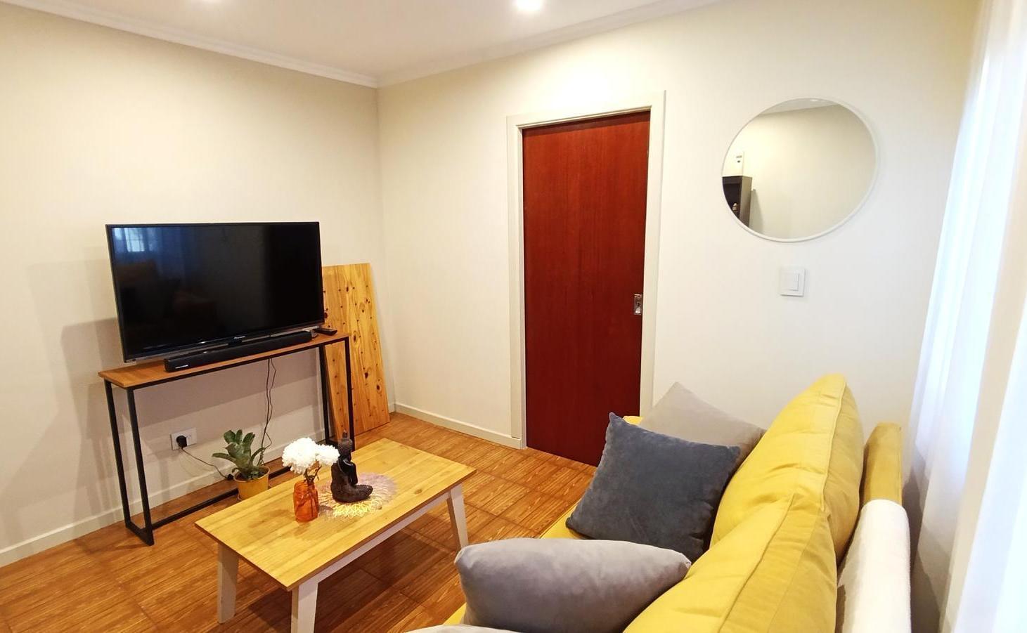 Foto de Duplex 4 Ambientes APTO CREDITO Con Cochera y Patio Venta-Quilmes, imagen 2