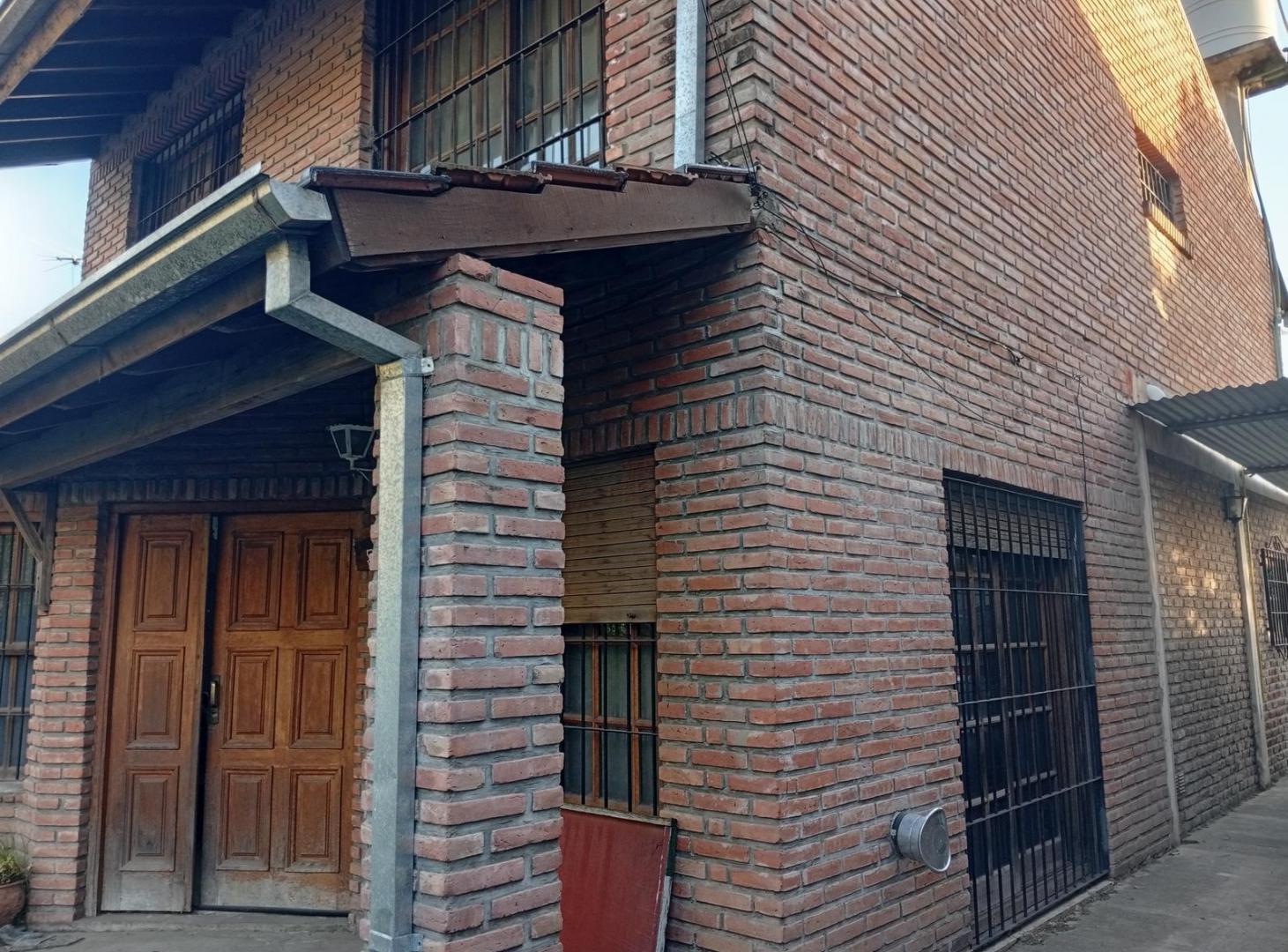 Foto de Casa en Venta en Tortuguitas a terminar para familia grande o inversor, imagen 2