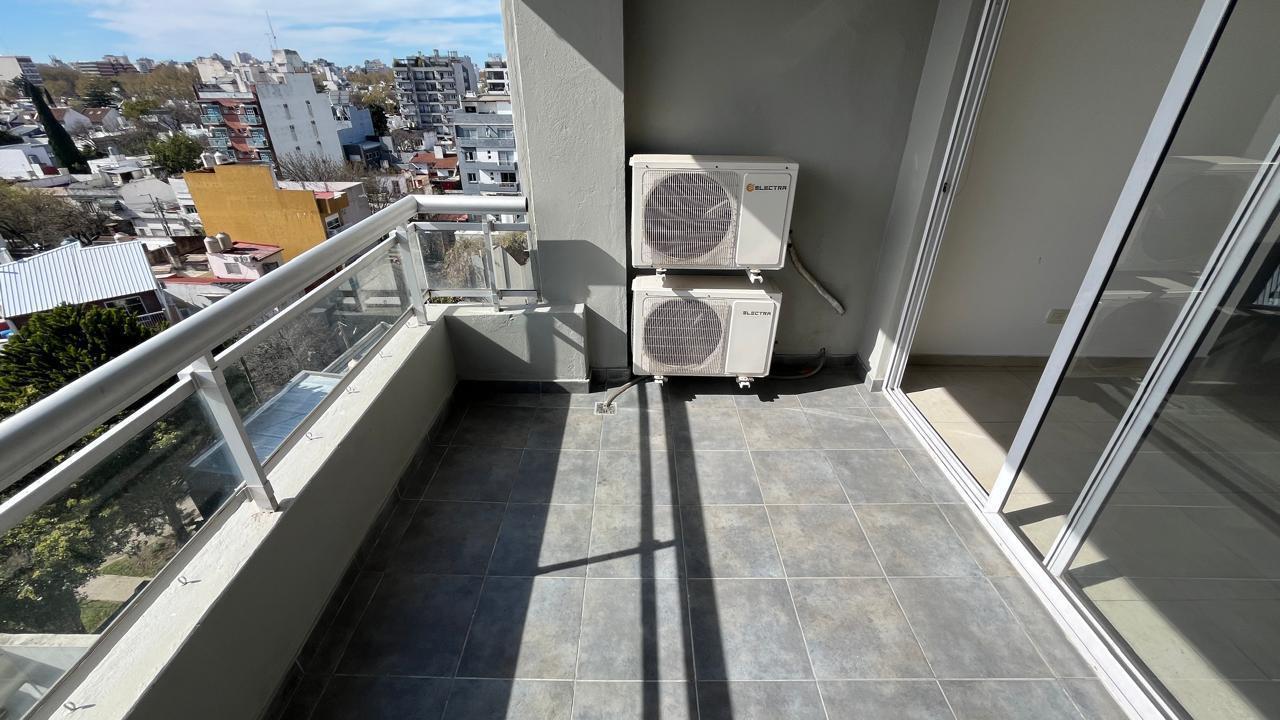 Foto de Departamento 2 ambientes en Villa del Parque luminoso con cochera, imagen 4