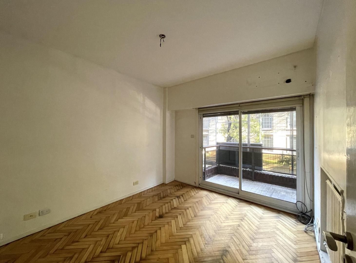 Foto de VENTA DEPTO 4 AMB C BALCON CORRIDO Y COCHERA AUSTRIA ESQ LAS HERAS., imagen 5