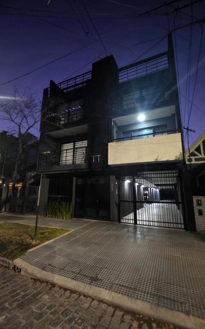 Foto de Departamento 3 ambientes en Banfield Este venta, imagen 2