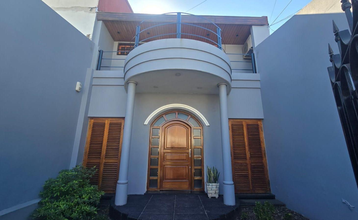 Foto de Casa 4 ambientes en Lanús Oeste venta, imagen 5