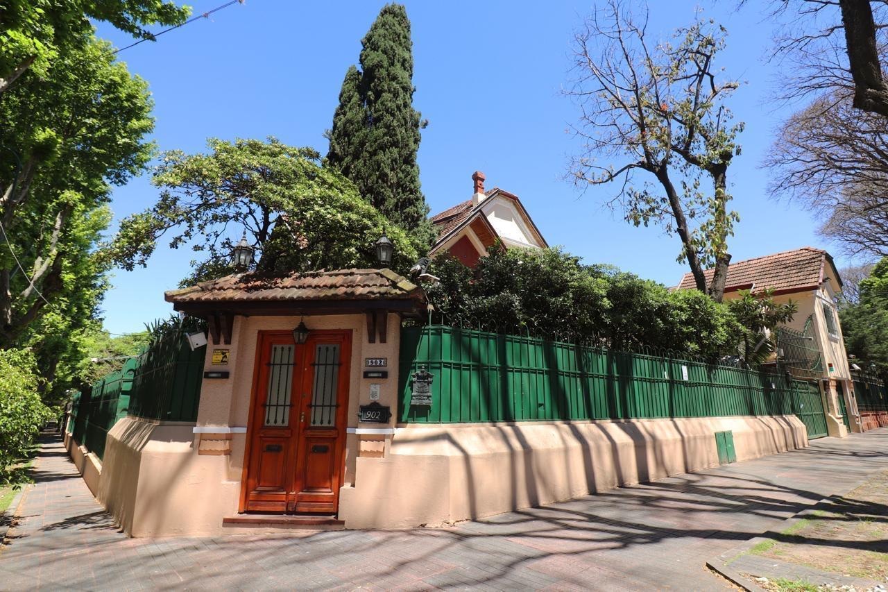 Foto de Venta Casa en Olivos Importante propiedad, imagen 4