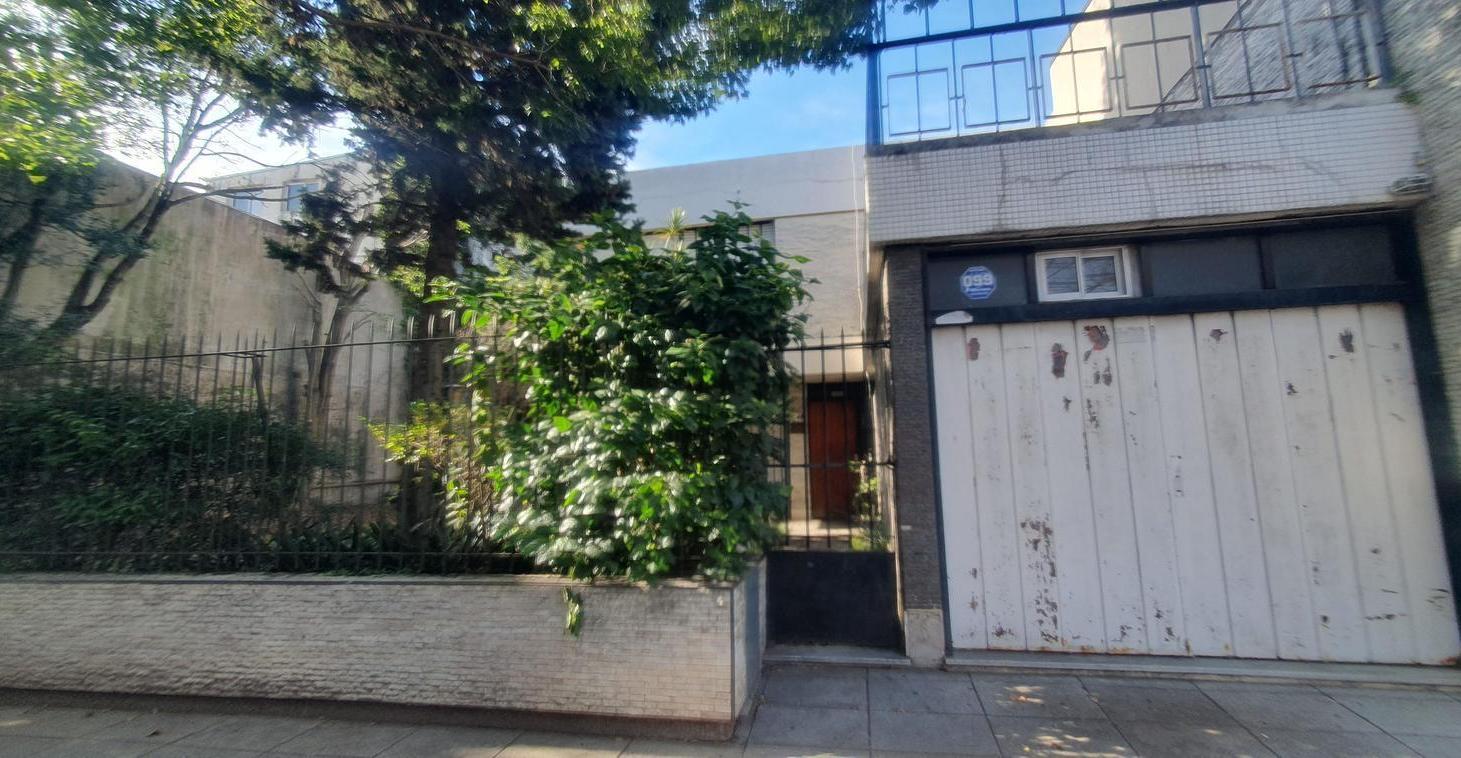 Foto de CASA DOBLE LOTE 9 AMBIENTES CON PARQUE Y PILETA, imagen 1