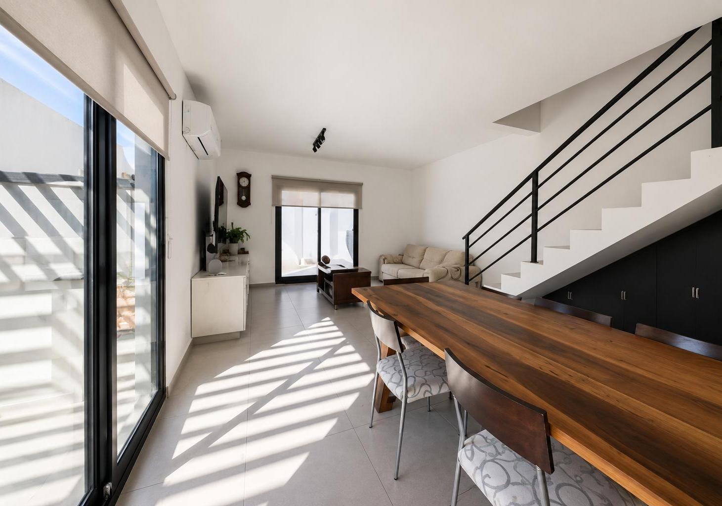 Foto de Duplex en Venta 3 ambientes en Altos del Encuentro con doble terraza, imagen 2