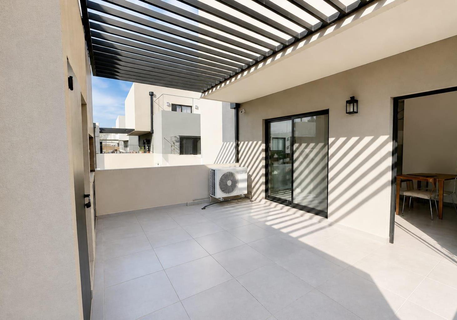 Foto de Duplex en Venta 3 ambientes en Altos del Encuentro con doble terraza, imagen 5