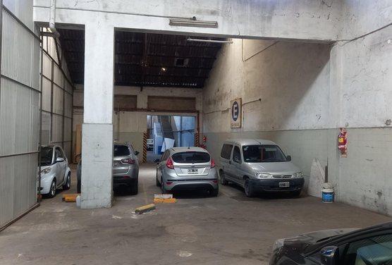 Foto de GALPÓN ALQUILER FLORES DE 780m² SIN COLUMNAS, imagen 3