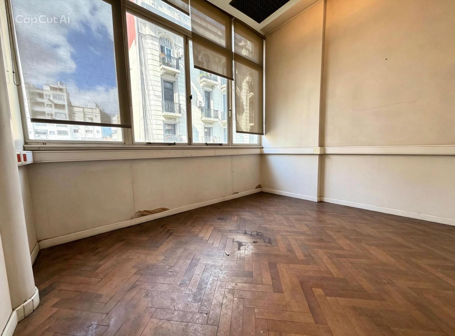 Foto de OFICINA EN VENTA EN BALVANERA, imagen 2