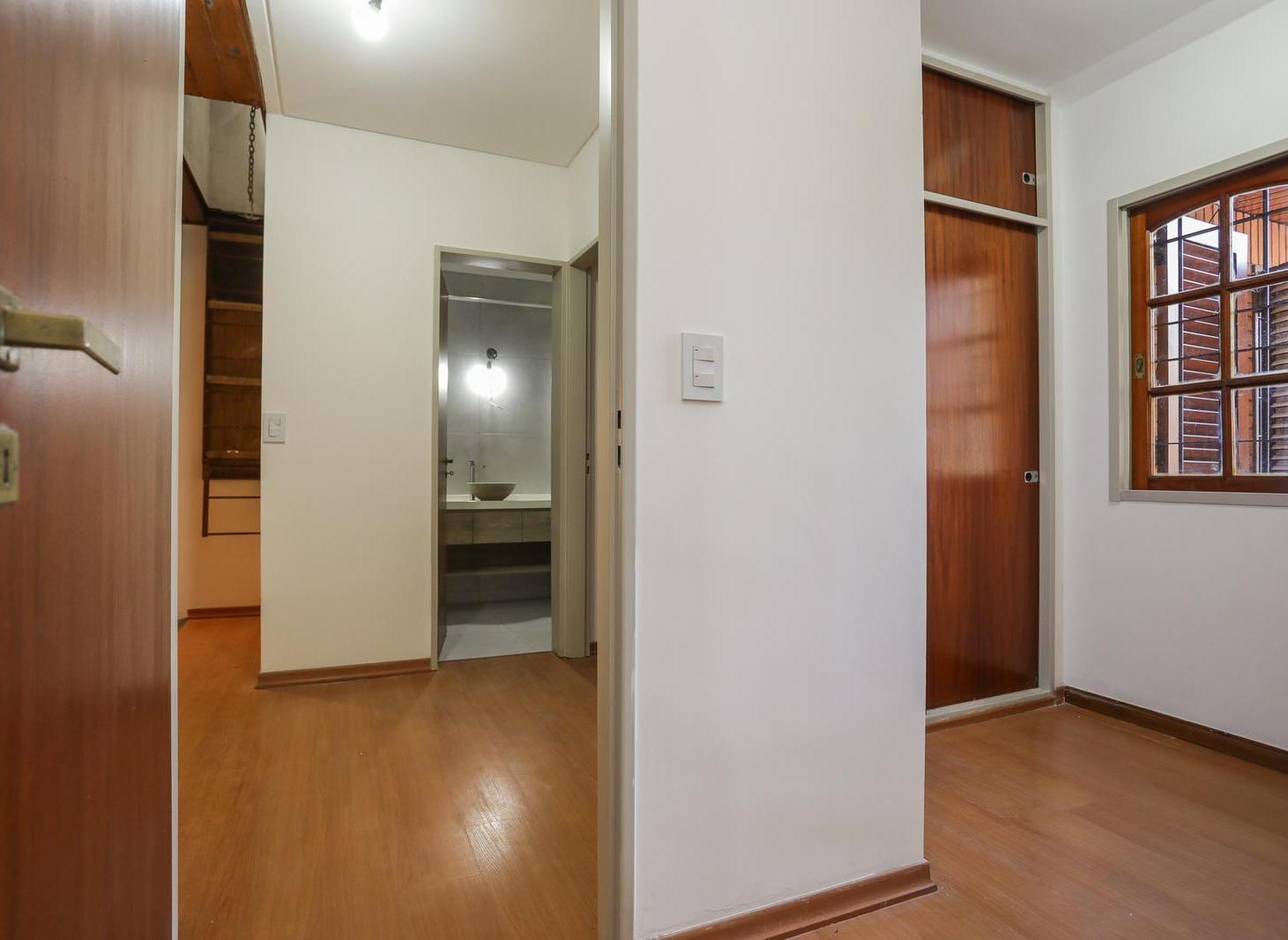 Foto de Venta impecable Casa tipo Chalet lista para mudarte | 5 ambientes |, imagen 5