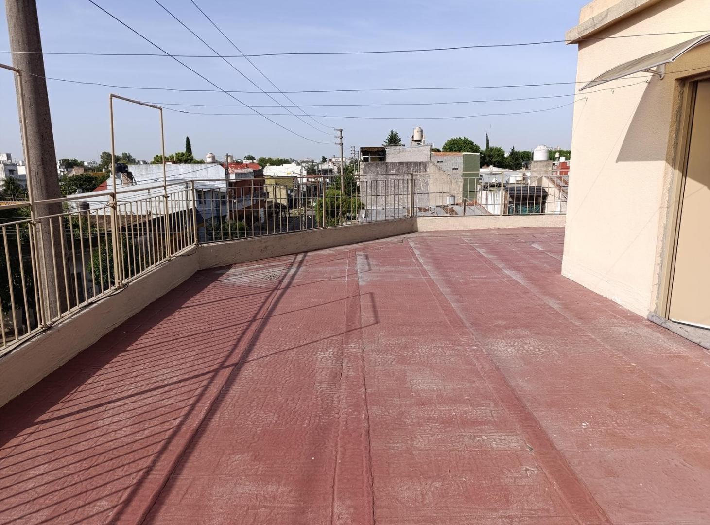 Foto de Casa 5 Ambientes APTO CREDITO C/ 2 Locales, Cochera, Parque y Terraza, imagen 5