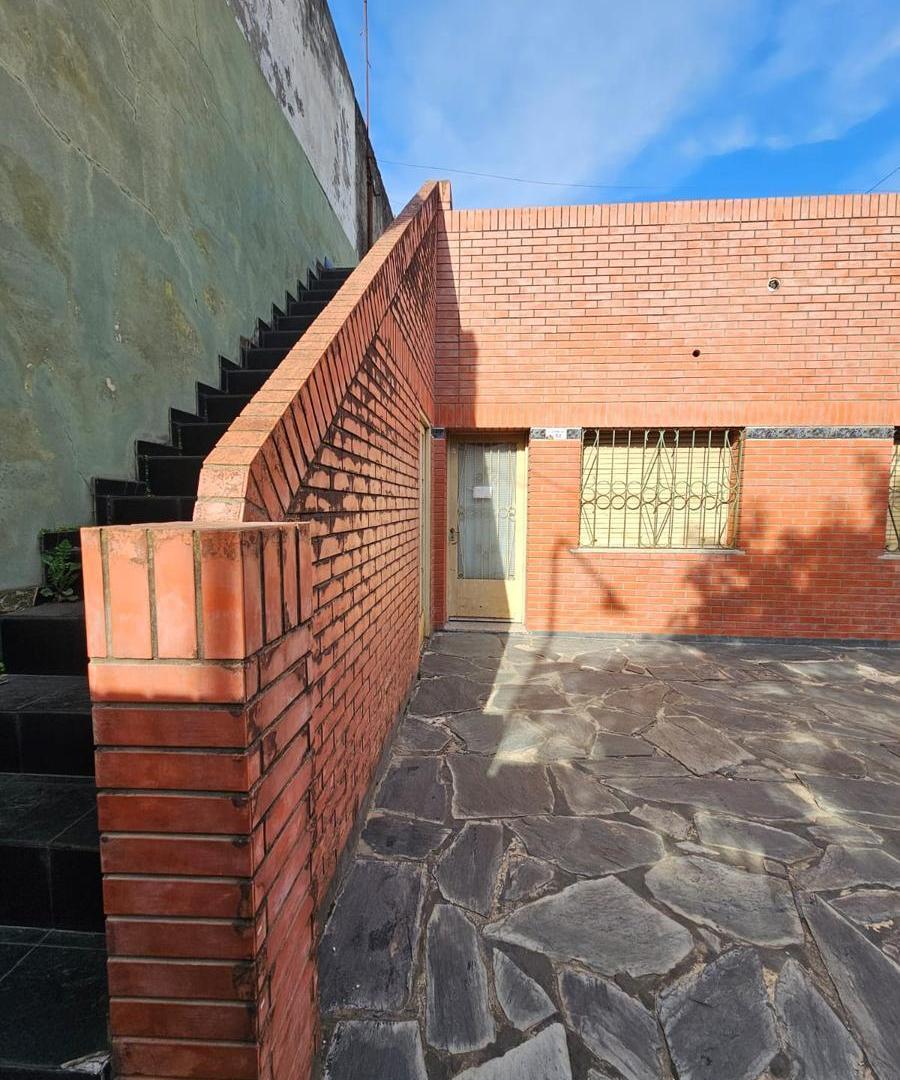 Foto de Venta dos Ph's a reciclar Tapiales terraza cochera doble plano proyecto, imagen 3