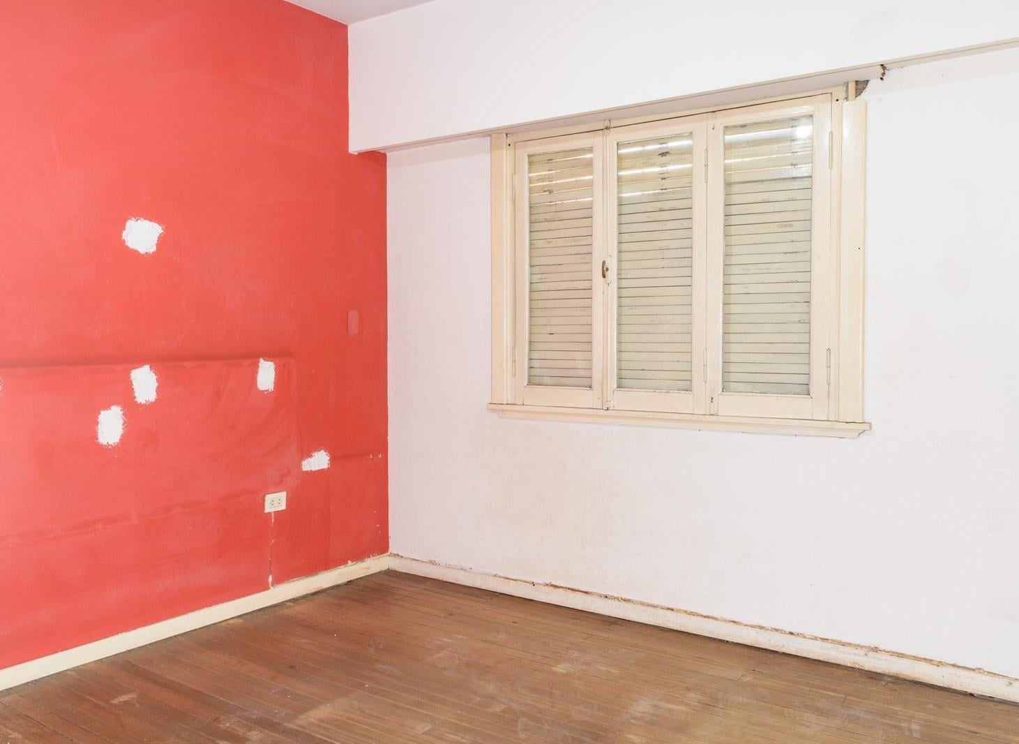 Foto de VENTA CASA 3 AMB CON GARAJE Y PATIO A REFACCIONAR IDEAL FLIPPING, imagen 4