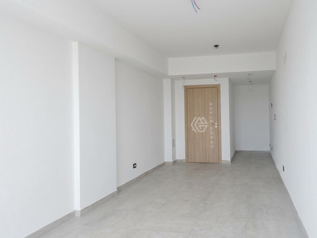 Foto de VENTA LOCAL COMERCIAL PARQUE CHAS AGRONOMIA ESTRENAR, imagen 4