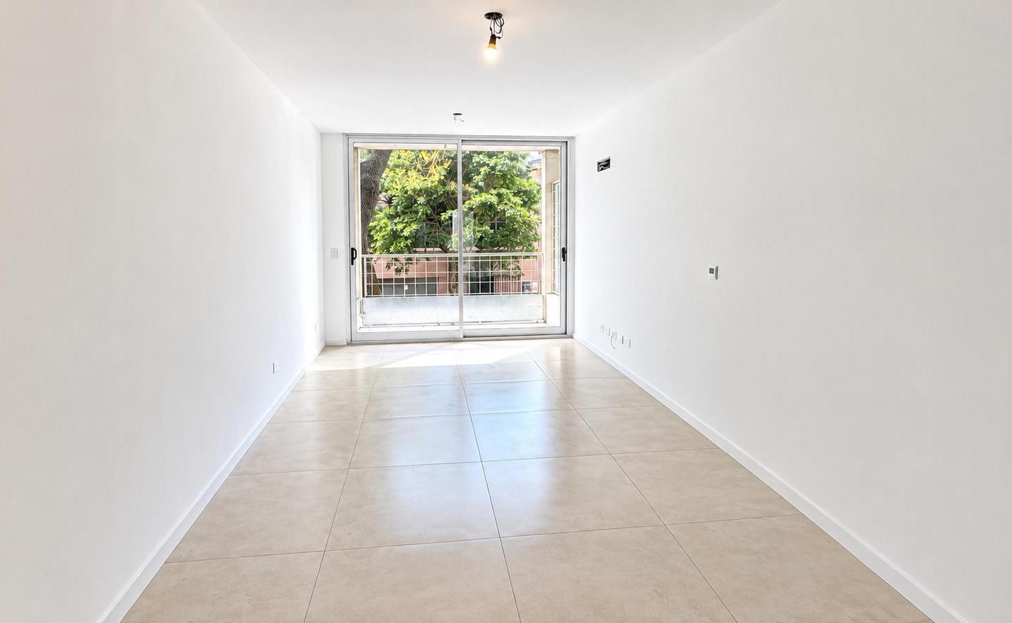 Foto de VENTA DEPARTAMENTO 2 AMBIENTES EN SUITE A ESTRENAR VESTIDOR TOILETTE Y, imagen 1
