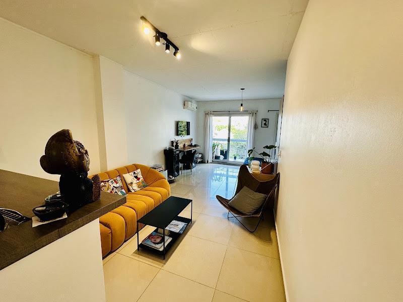 Foto de Venta Departamento en Urquiza R, imagen 5
