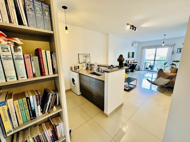 Foto de Venta Departamento en Urquiza R, imagen 3