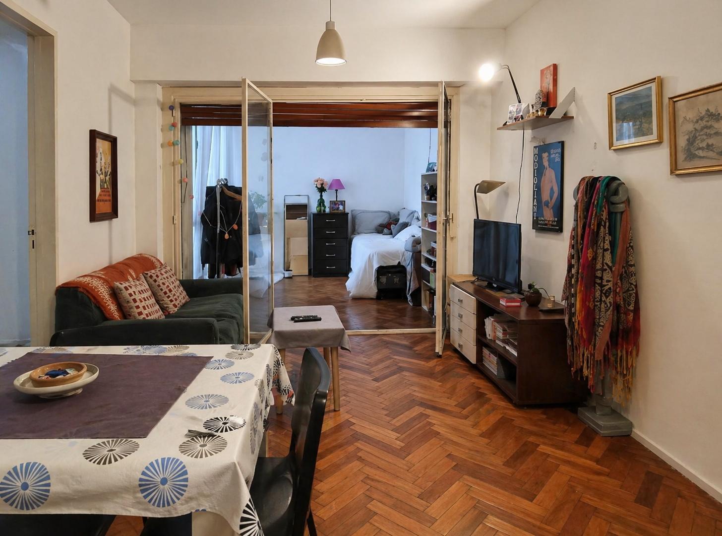 Foto de VENTA MONOAMBIENTE DIVIDIDO - TIPO 2 AMBIENTES - BALVANERA - BAJAS, imagen 2