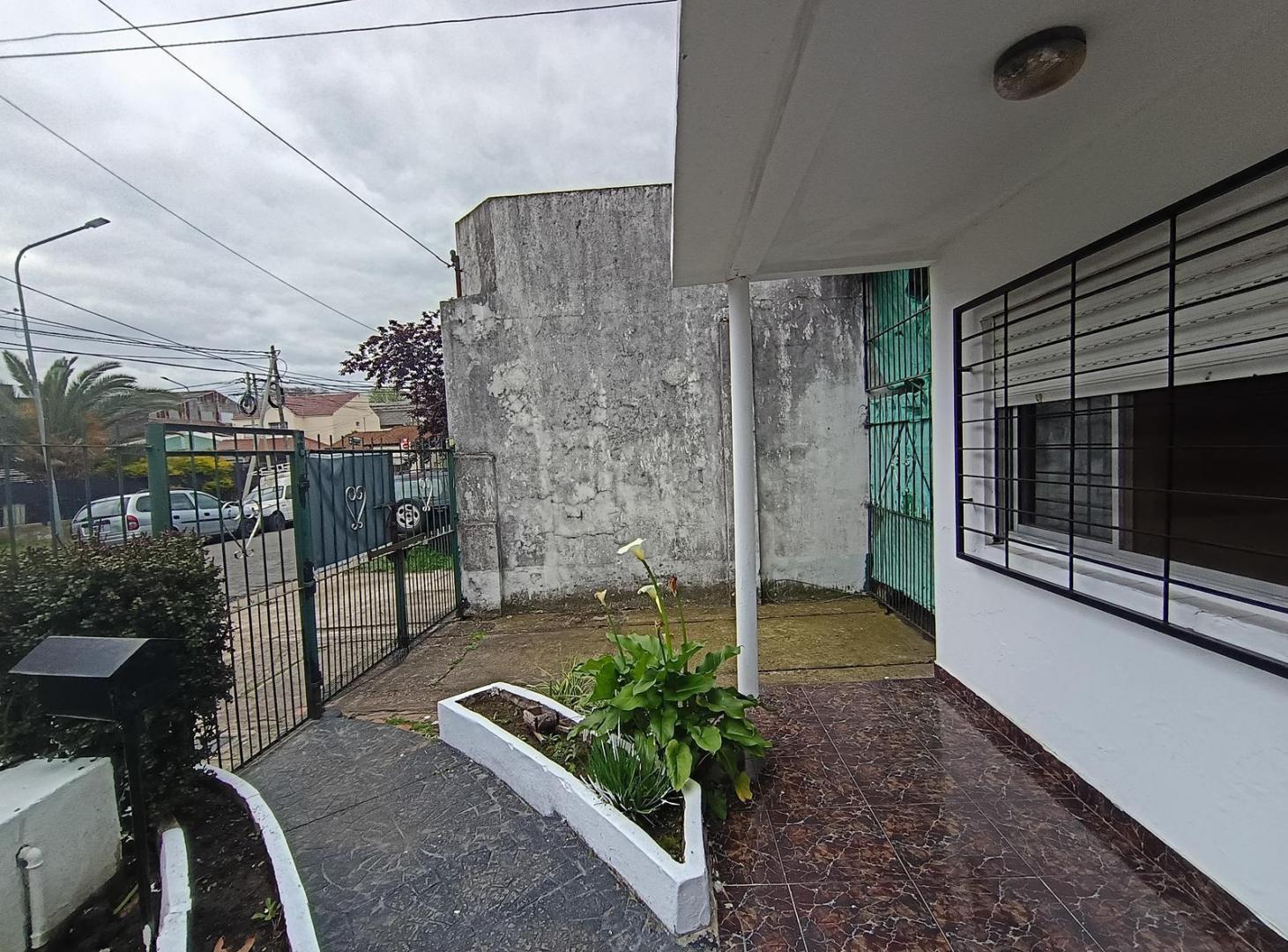 Foto de Casa multifamiliar en venta en El Talar, imagen 3