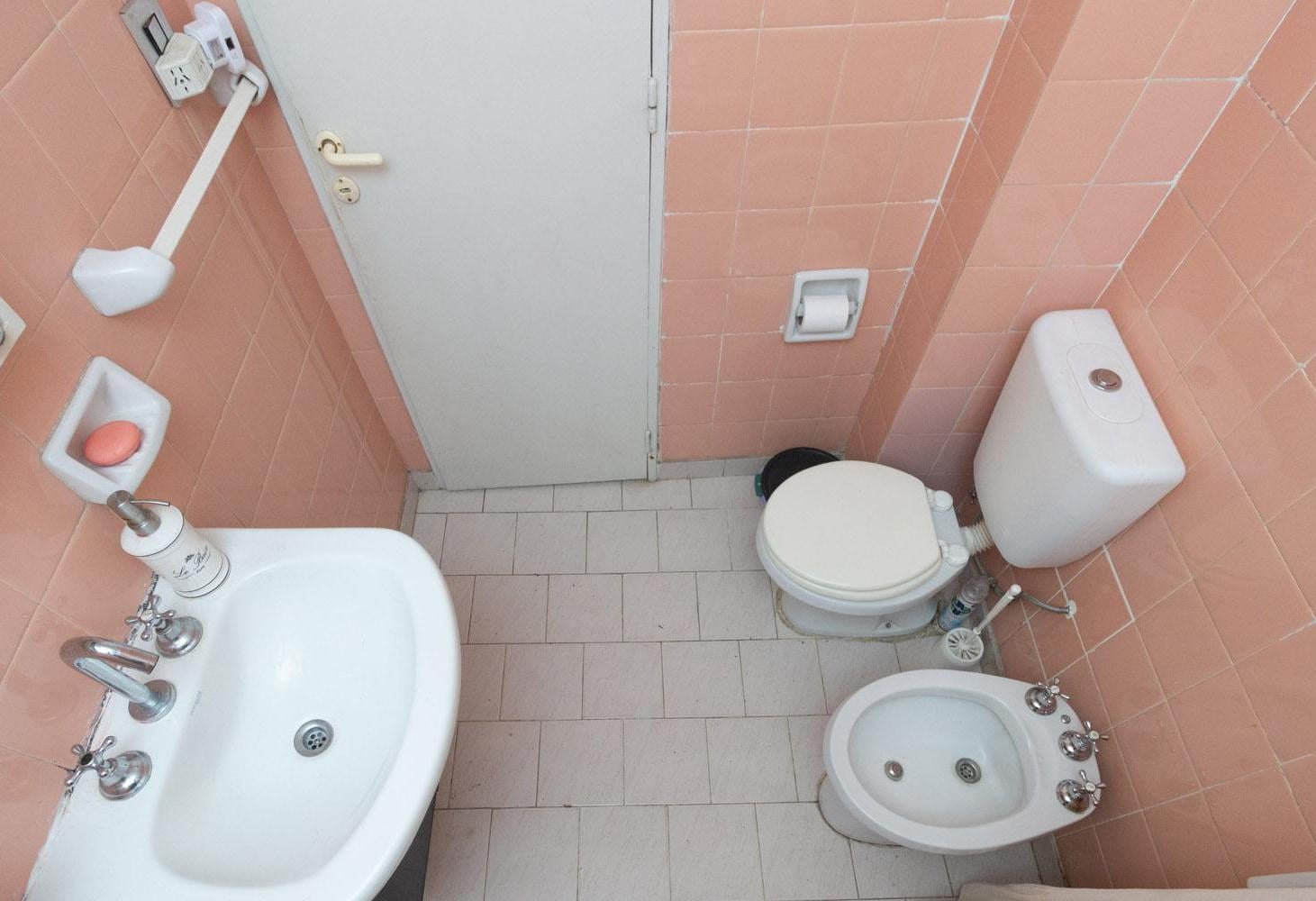 Foto de DEPARTAMENTO en VENTA 2 ambientes Villa Urquiza con balcón, imagen 5