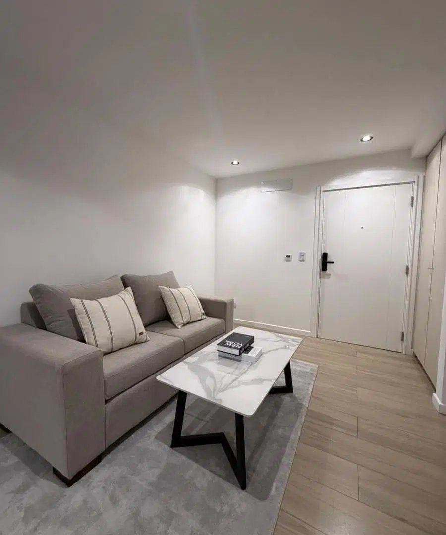 Departamento dos ambientes de categoría en venta en Plaza Colon de Mar del Plata 1