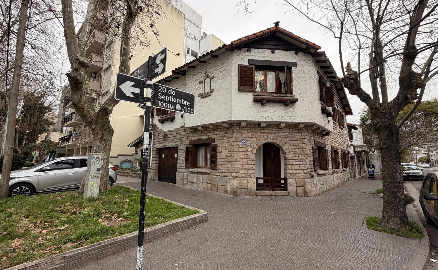 Foto de Casa en PH en venta - Excelente esquina sobre Avenida Libertad - Mar, imagen 2