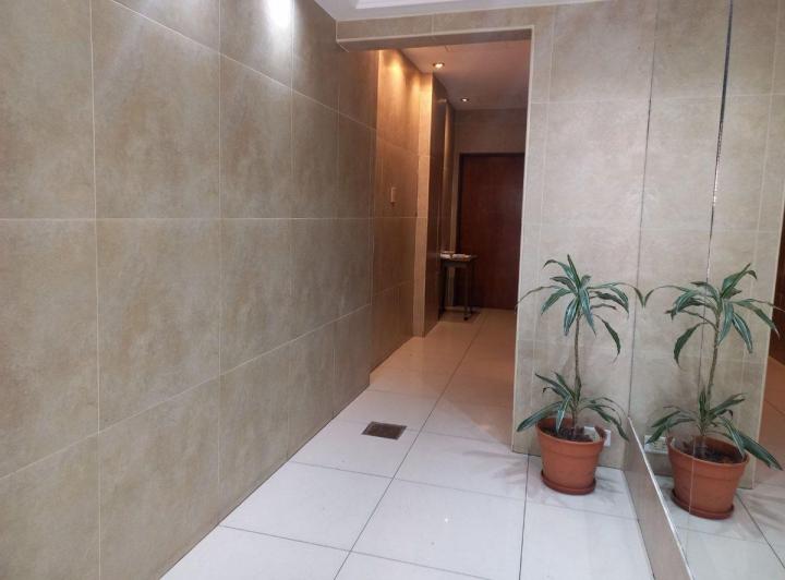 Depto 7 ambientes, venta Parque Chacabuco 2
