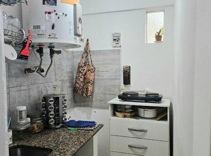 Departamento 2 ambientes  alquiler Lomas de Zamora 3