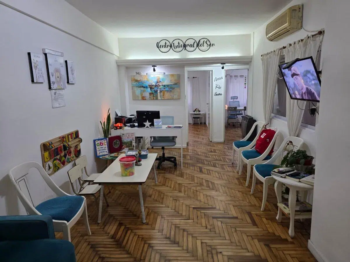 DEPARTAMENTO 3 AMBIENTES EN VENTA BANFiIELD 5