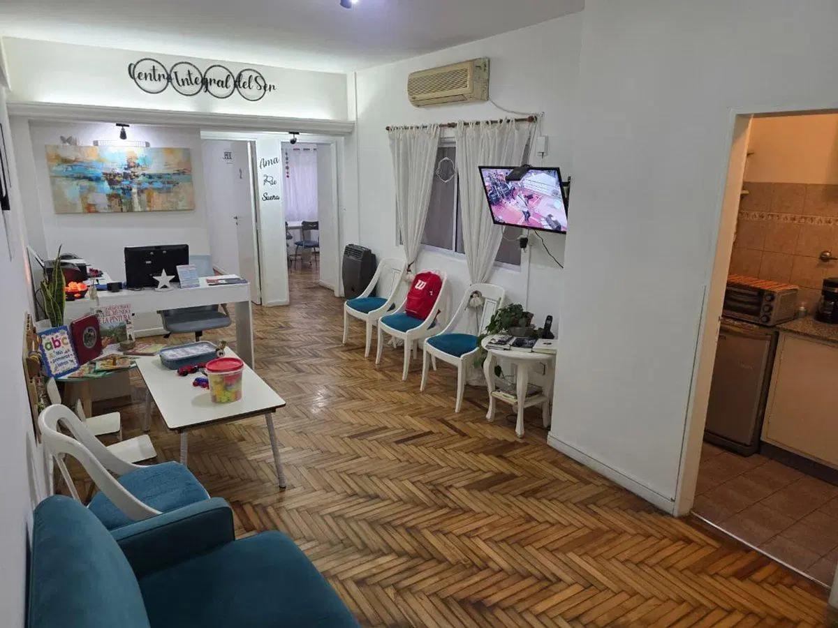 DEPARTAMENTO 3 AMBIENTES EN VENTA BANFiIELD 3