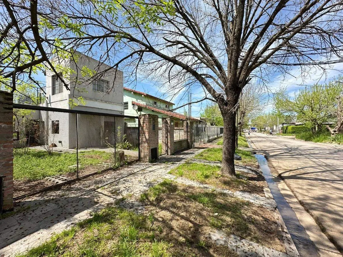 VENTA CASA 3 AMBIENTES CON PATIO QUINCHO PARRILLA 3